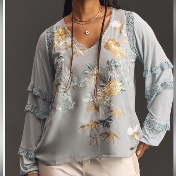 Anthropologie Tops - Anthropologie Tiny Frances Floral Embroidered Top Size L
